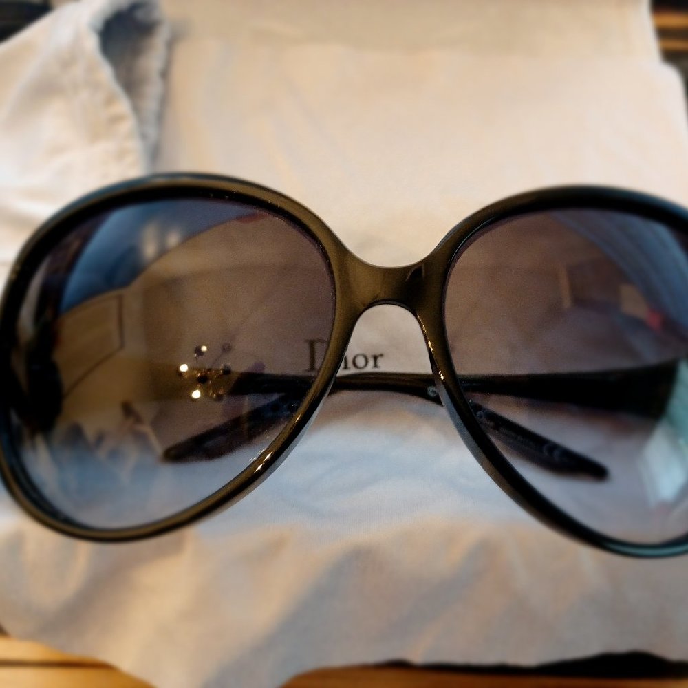 Christian Dior Cocette sunglasses - Picture 1 of 6